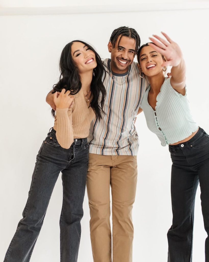 three models encouraging to open an uptown cheapskate